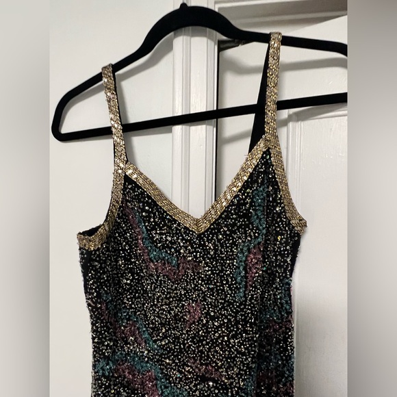 Limited edition hand beaded dress from Zara never been worn tags are attached - Picture 3 of 6